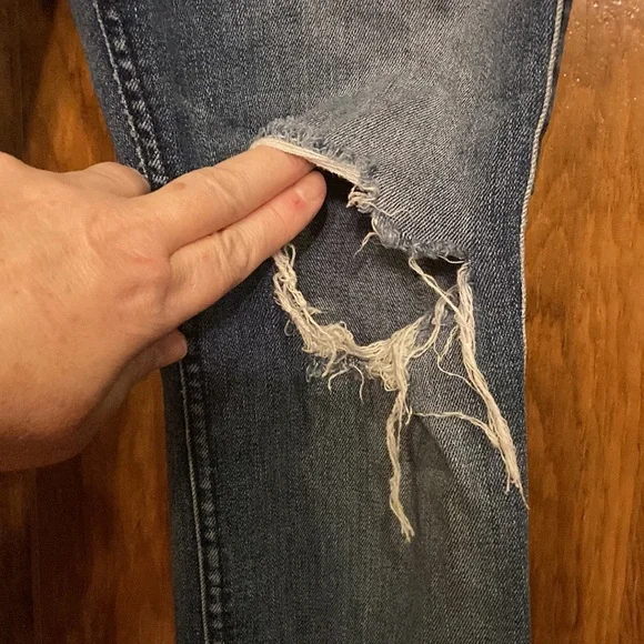 7 for all Mankind size 29 Skinny Ankle Medium Wash Destoyed Jeans (ABBA) - Picture 4 of 11